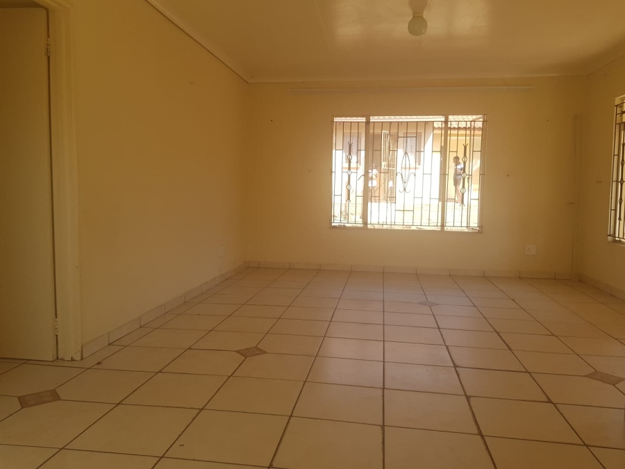 3 Bedroom Property for Sale in Tlhabane West North West